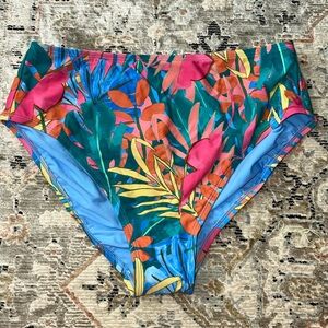 Kona sol high waisted bikini bottom.